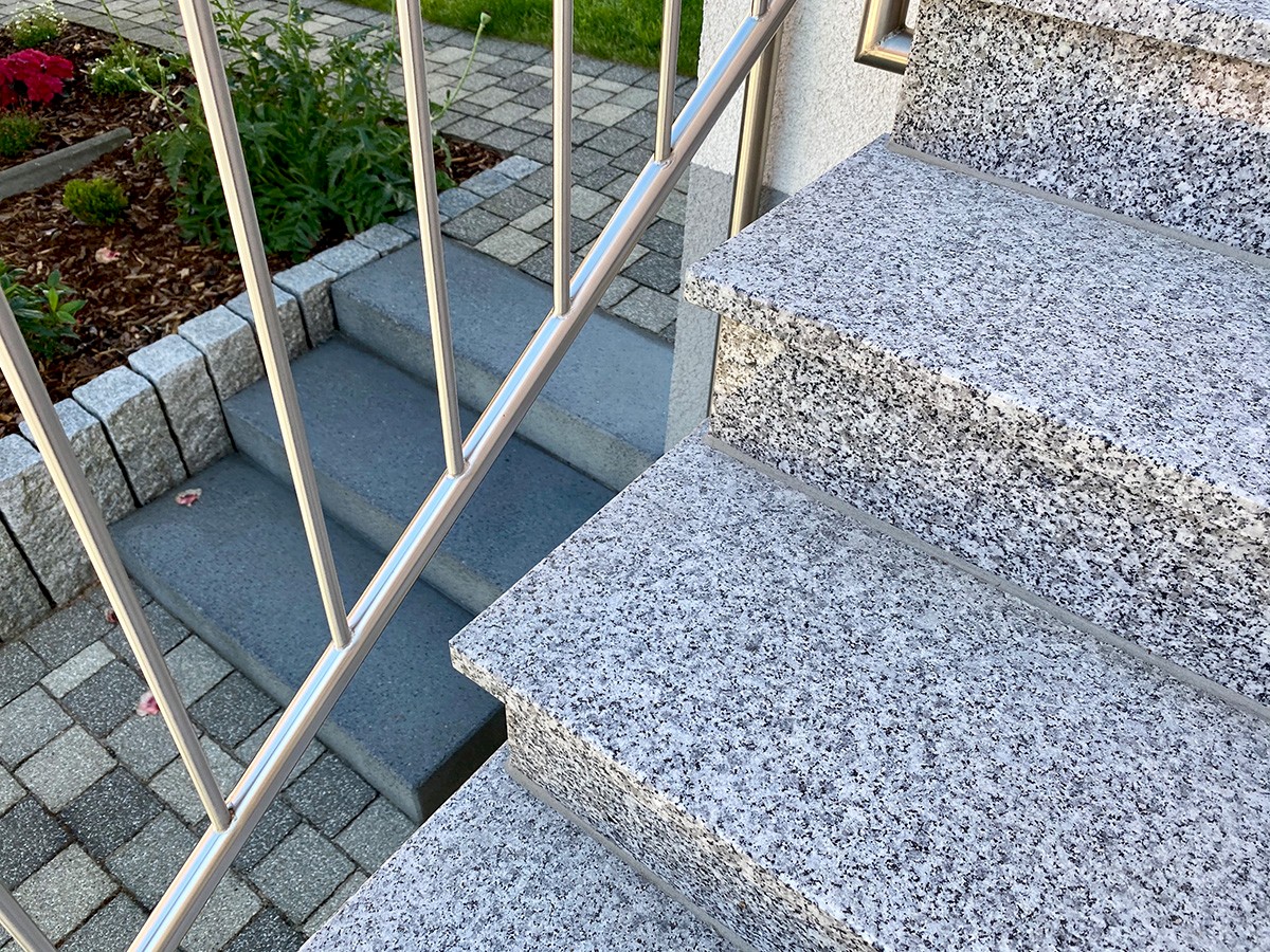 Treppenaufgang Wohnhaus | WM BAU Mühlfeld GmbH Mannheim